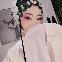 点击看大图 -盘子女人坊古装写真摄影(长春总店)