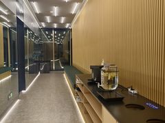 -Z&B Fitness Studio·Gym(前滩L+PLAZA店)