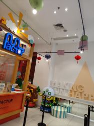 -玩元素·家庭游乐成长中心(香格里拉店)