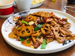 -有红鸡毛店·川菜(建设路店)