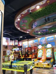-卡通尼乐园(天一广场店)