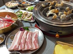 -围炉肉舍•炭烤活鳗•丹东海鲜烤肉(步行街店)