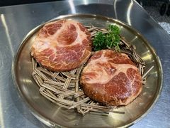丹麦黑猪梅花-本炙炭烤·蒲烧活鳗料理店(金沙洲店)