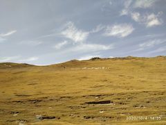 -橡皮山