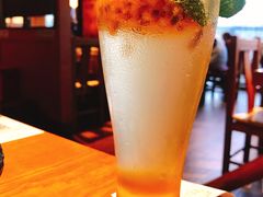 -云海肴·汽锅鸡·云南菜(天山百盛优客店)