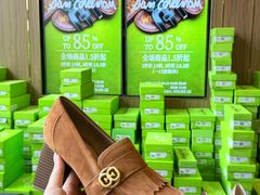 -广州周大福金融中心