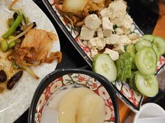 -粘豆包铁锅炖二部(温泉街店)