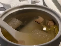 竹荪羊肚菌白菜心汤-四季民福烤鸭店(前门店)