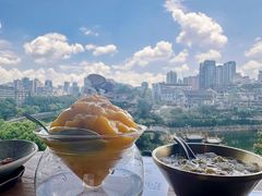 -包整·丝娃娃(一览甲秀楼风景店)