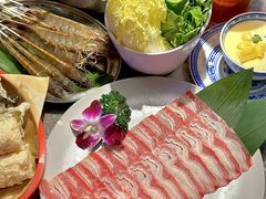 -禄婶鸡煲·打边炉