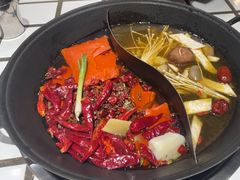 -贰回巷火锅馆(钟楼店)