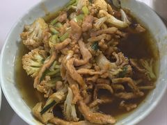 花菜炒肉丝-明呈黄鱼面馆(斜土路店)