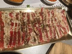 -草家酱蟹炭火烤肉店(珲春南路一店)