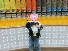 -m豆巧克力世界(上海世茂广场店)