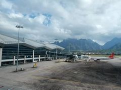 -张家界荷花国际机场