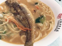 虾爆黄鱼面-何记面馆(龙泉山店)