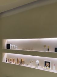 -VALMONT·若嫚蝶国际美肤中心