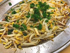-高温街芽菜鸡沙河粉