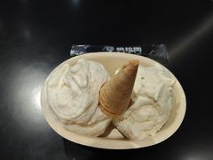 -极拉图·现制冰淇淋(大卫城店)