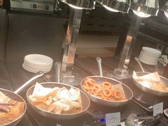 -圣丰索菲特·2 On 988 Café 自助餐厅