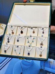 -Cindy Jewelry·钻戒·彩色宝石