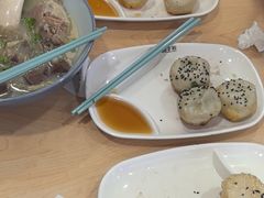 -小杨生煎(成山巴黎春天店)