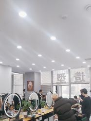 -藤野造型烫染·漂发