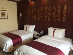 iphone_upload_pic-月亮河温泉度假酒店