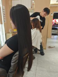 -一東造型烫发染发
