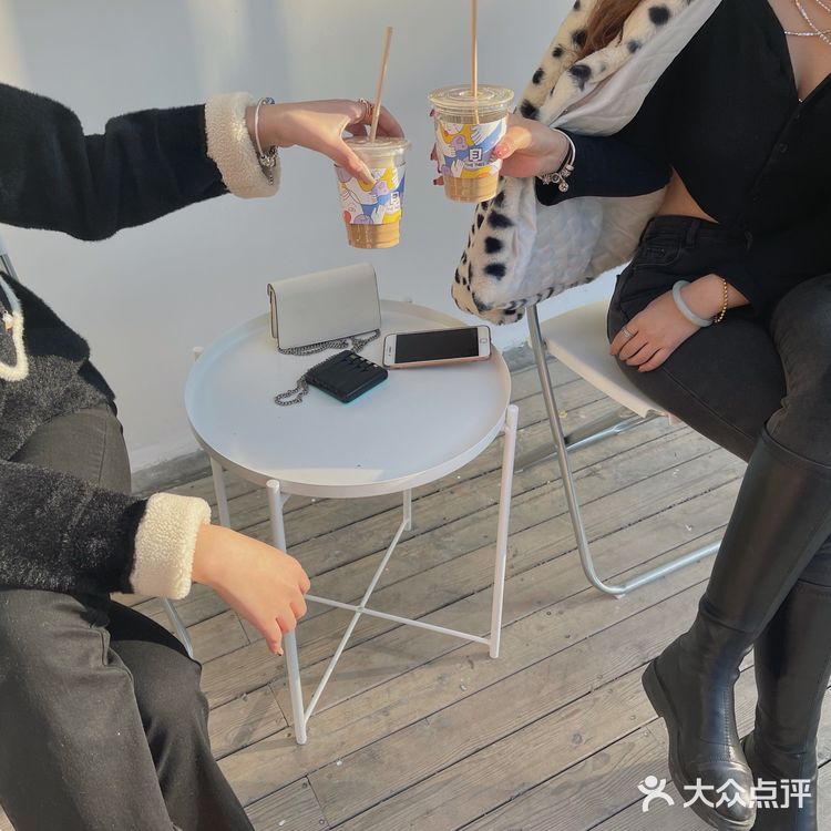 福州探店｜韩系小白楼咖啡店🤍