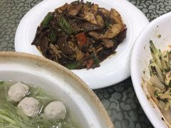 -鹤鸣嘉印象饭店(东市场小区店)