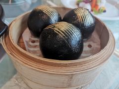 特色流沙包-海湾壹品·粤菜·早茶·烤鸭(拱北店)