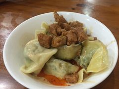 -潘国仙耳光馄饨(黄家阙路店)