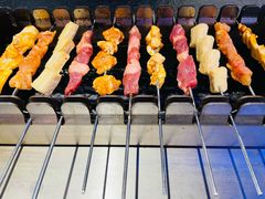 -狼遇见羊烧烤·现穿现烤(旧宫店)