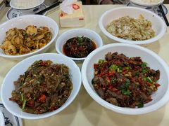 -笨罗卜浏阳菜馆(太平街店)