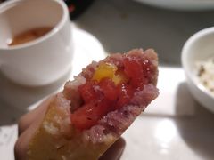 蛋烘糕-初蓉丨遇见新川菜(亲贤街荣耀店)