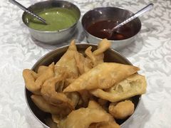 -葛尼沙印度餐厅 (镇明路店)