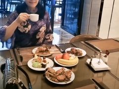 -飨食汇全日制餐厅·昆山皇冠假日酒店(九方店)