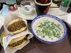 羊杂汤-穆得·老周家牛肉烧饼(普利街店)
