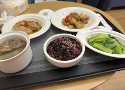 -贝爱时刻月子中心(宝安妇幼店)