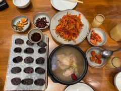 药鸡汤-长寿参鸡汤(朝韩风情街店)