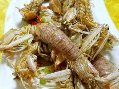 椒盐濑尿虾-明记海鲜美食老字号(明记总店)