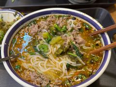 -云阿蛮云南生烫牛肉米线(奉贤路店)