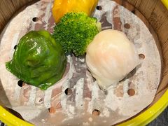 -蝴蝶里·粤菜·点心(滨江龙湖店)