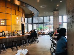 -星巴克臻选(惠州华贸天地1楼店)