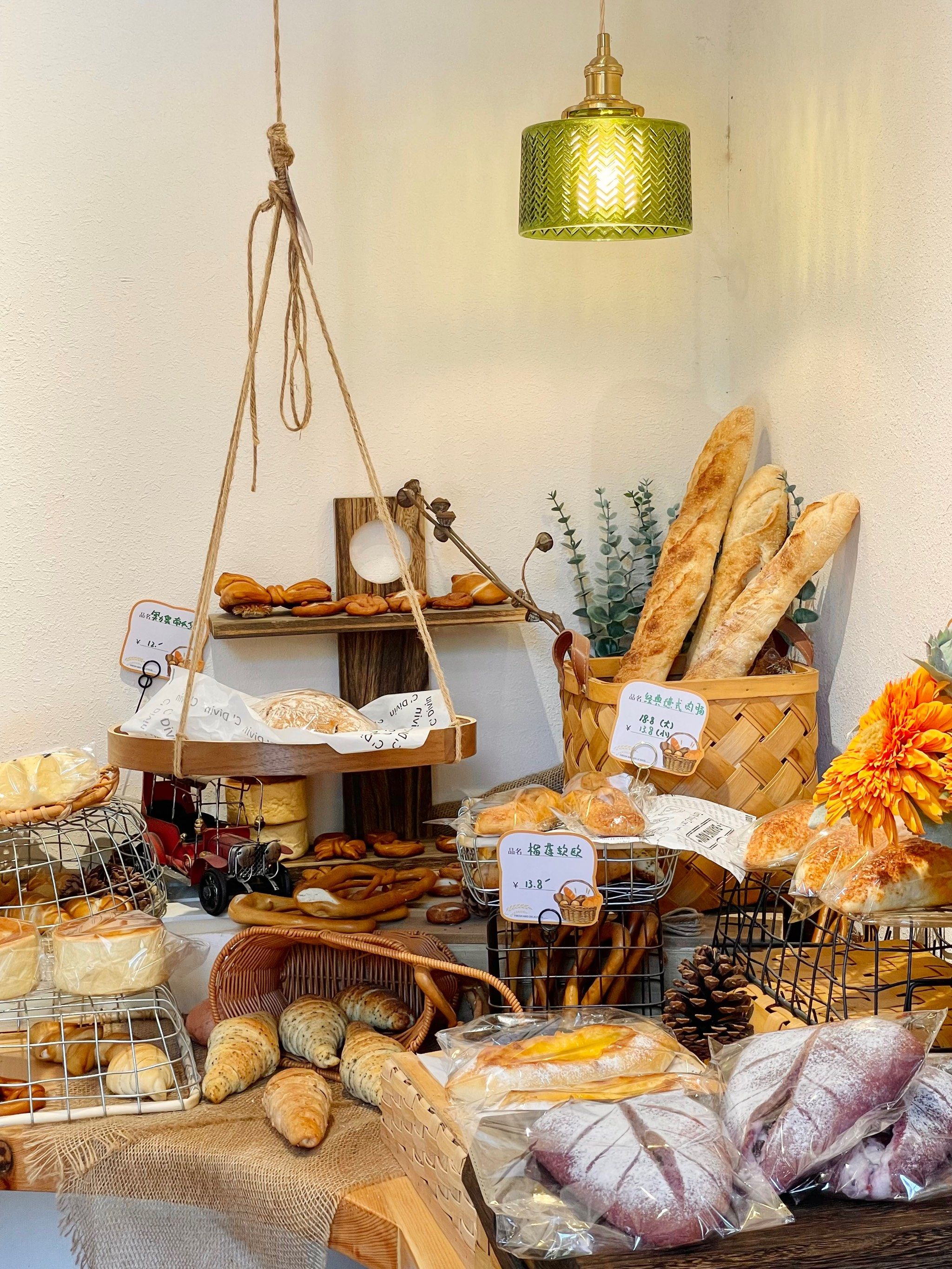 烘焙赛道的冰火两重天——洗牌、阵痛与新生