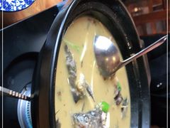 -洋沙湖湖色生鲜主题餐厅