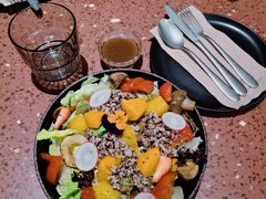 烤南瓜藜麦沙拉-La Terre乐田(万象城店)