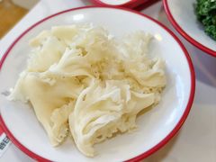 绣球菌-毛辣果红酸汤火锅·冰煮羊涮肉(西单店)