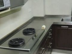 -艺漫酒店(苏州寒山寺狮山路地铁站店)